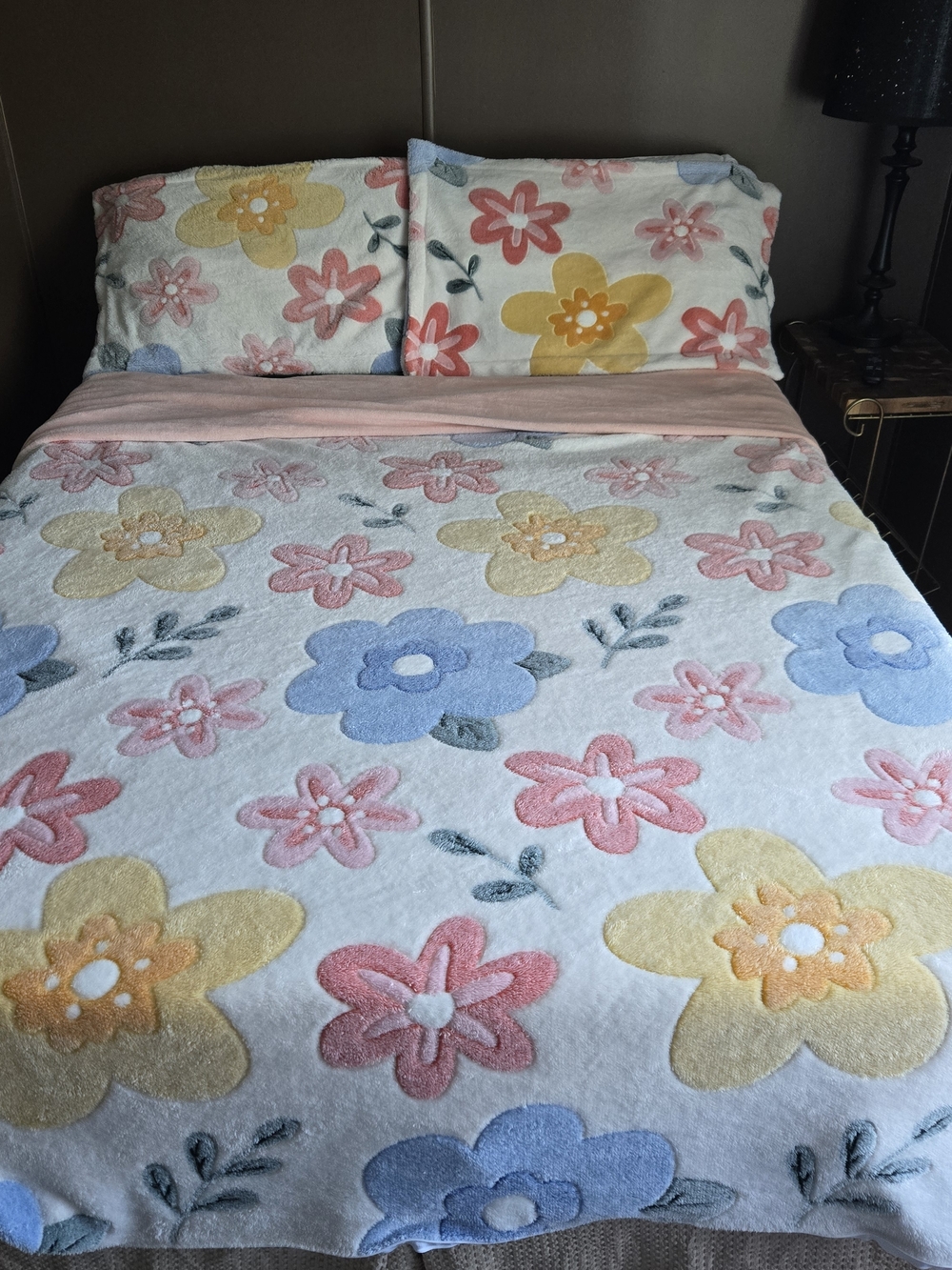 Plush Floral Duvet Cover in Pink, Yellow & Blue